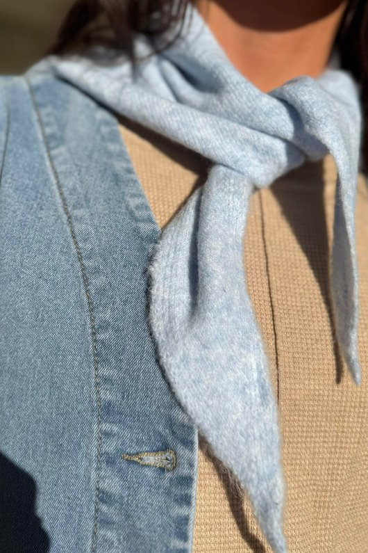 Jonti Knit Neckerchief Light Denim Marl